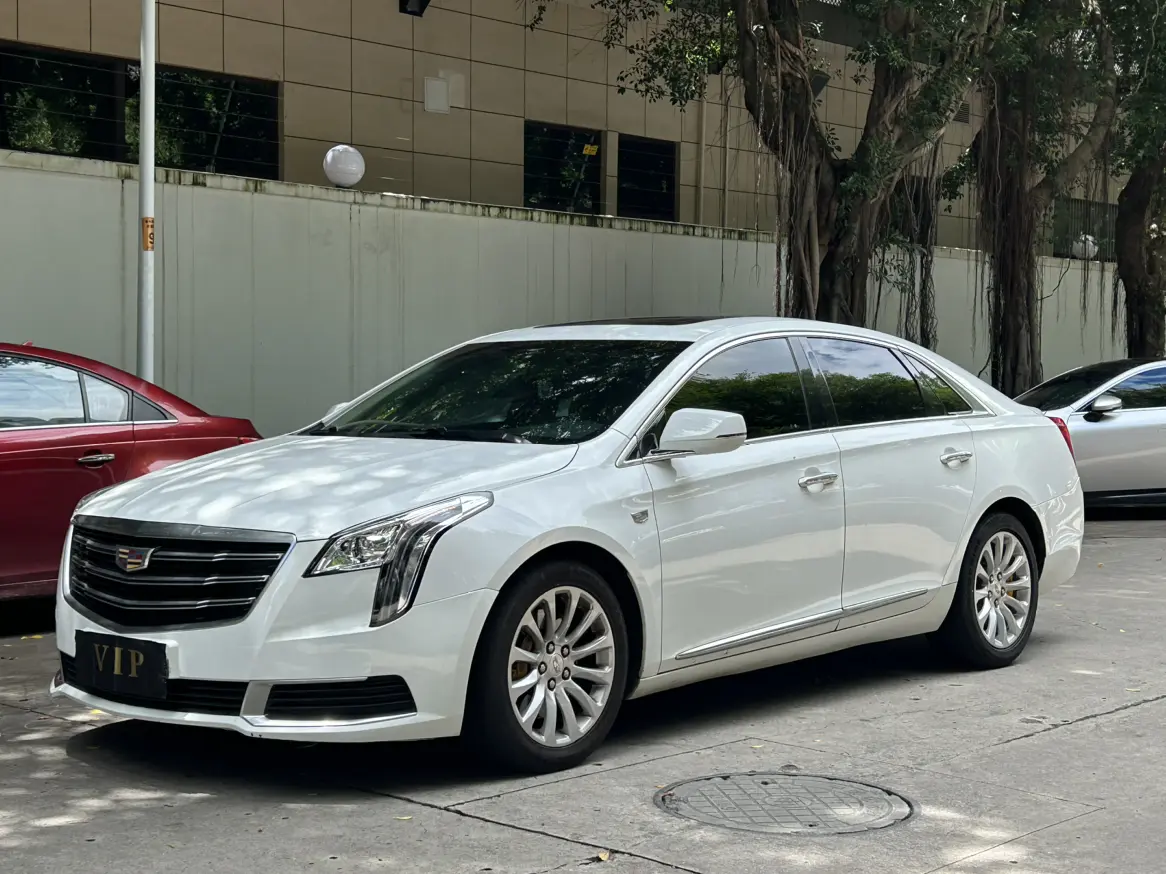 Cadillac XTS