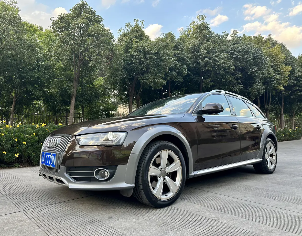 Audi A4 (imported)