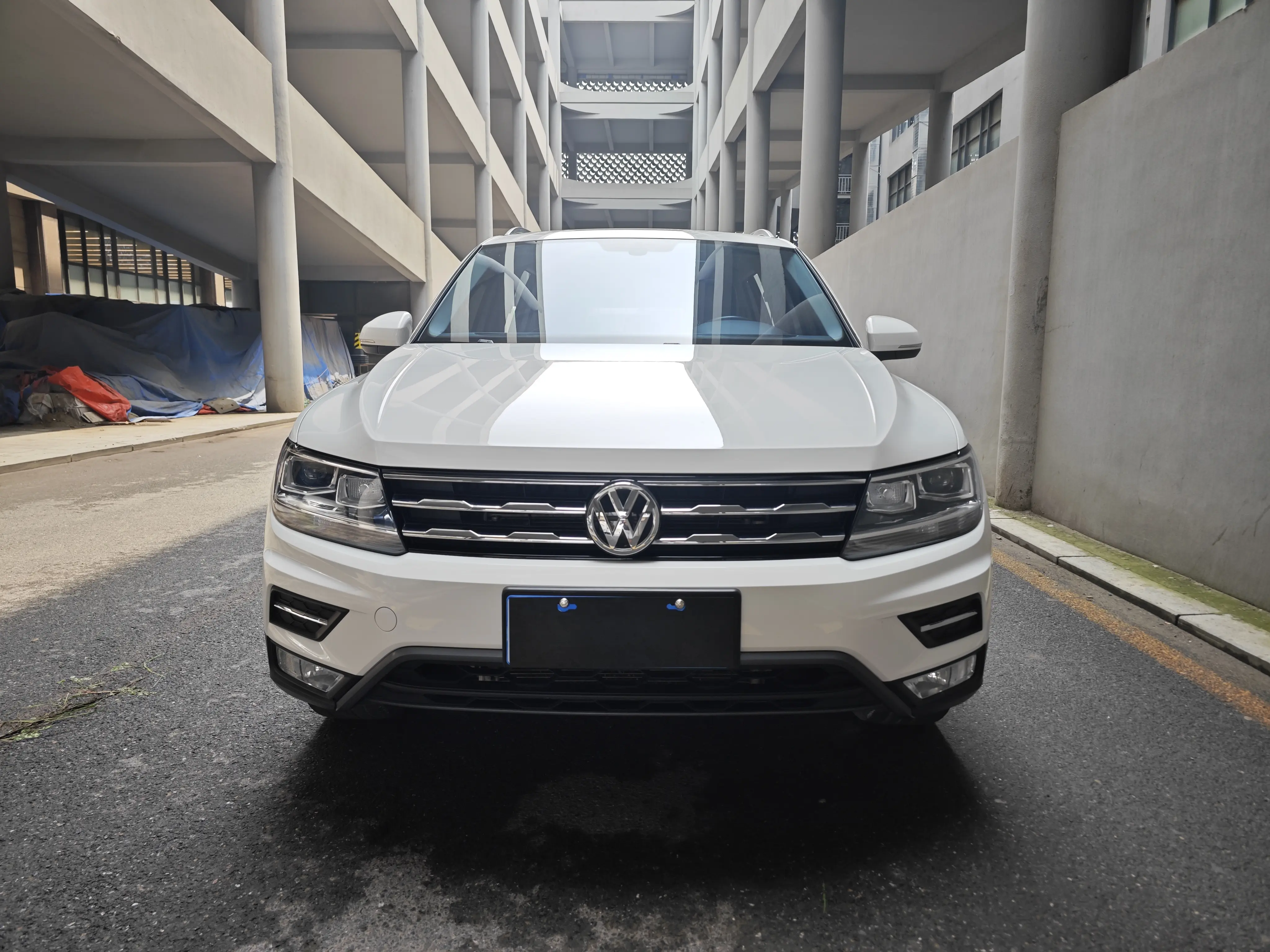 Volkswagen Tiguan L