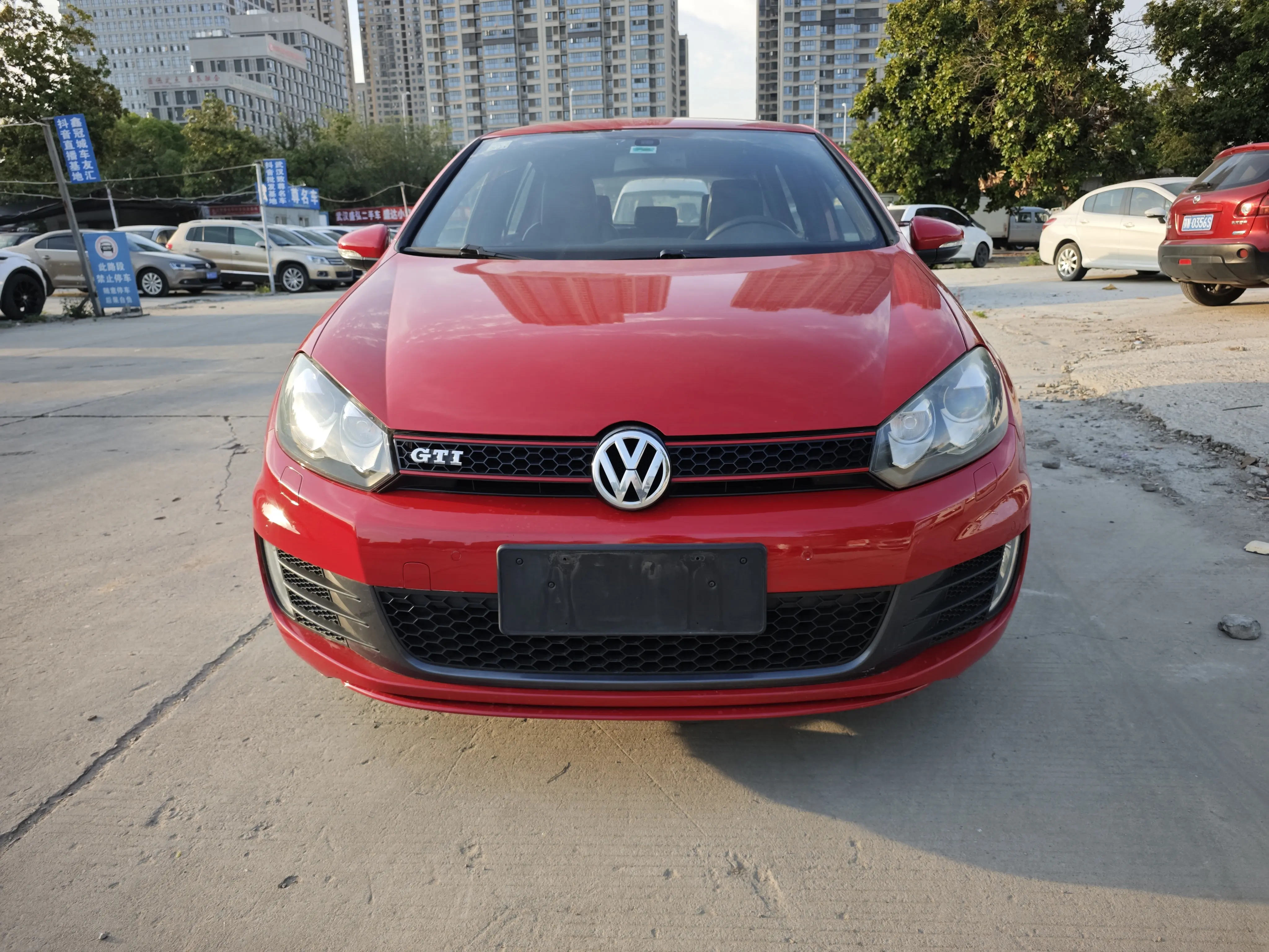 Volkswagen Golf GTI