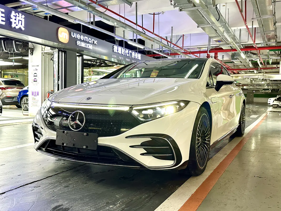 Mercedes-Benz EQS