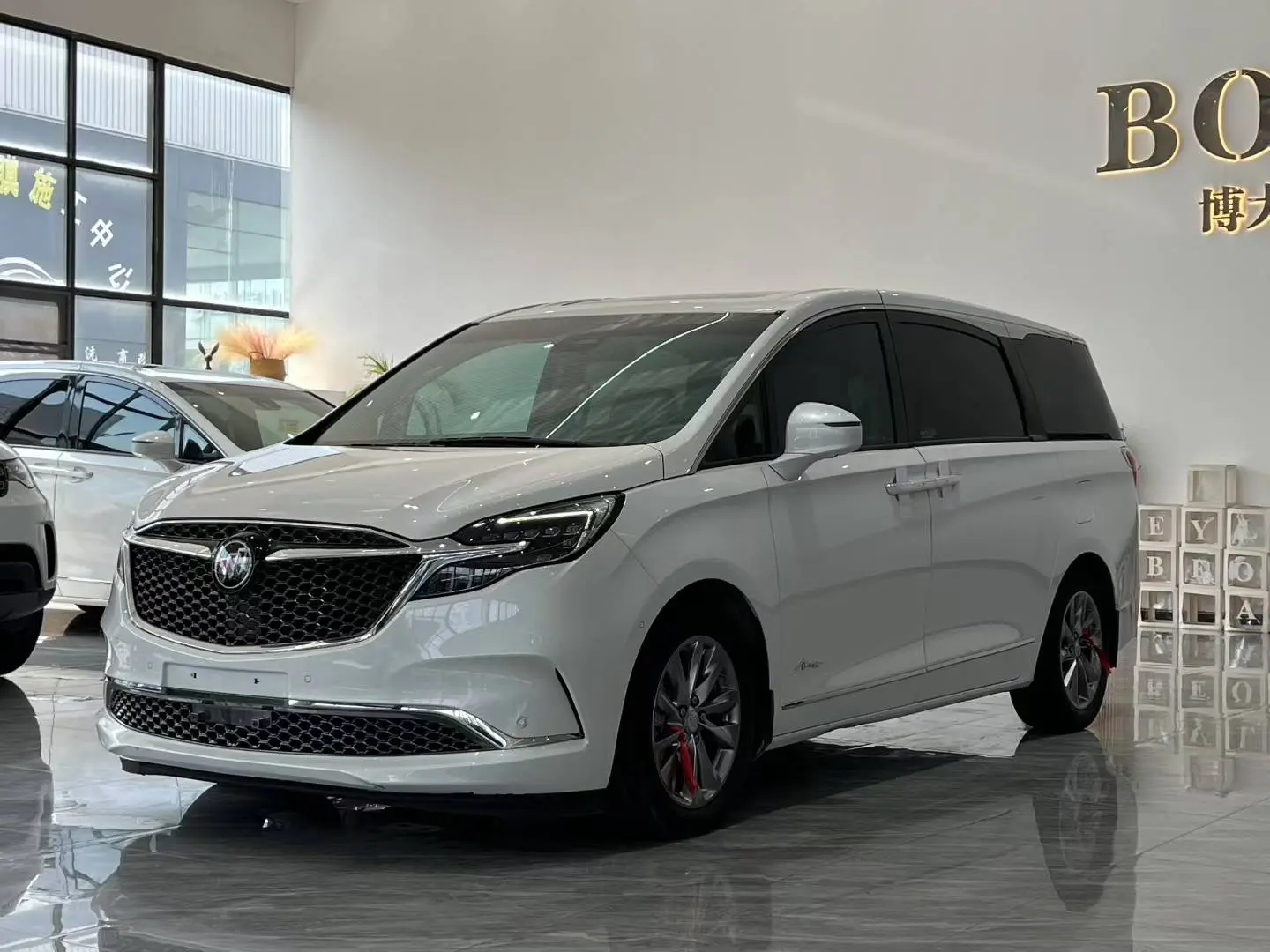 Buick GL8