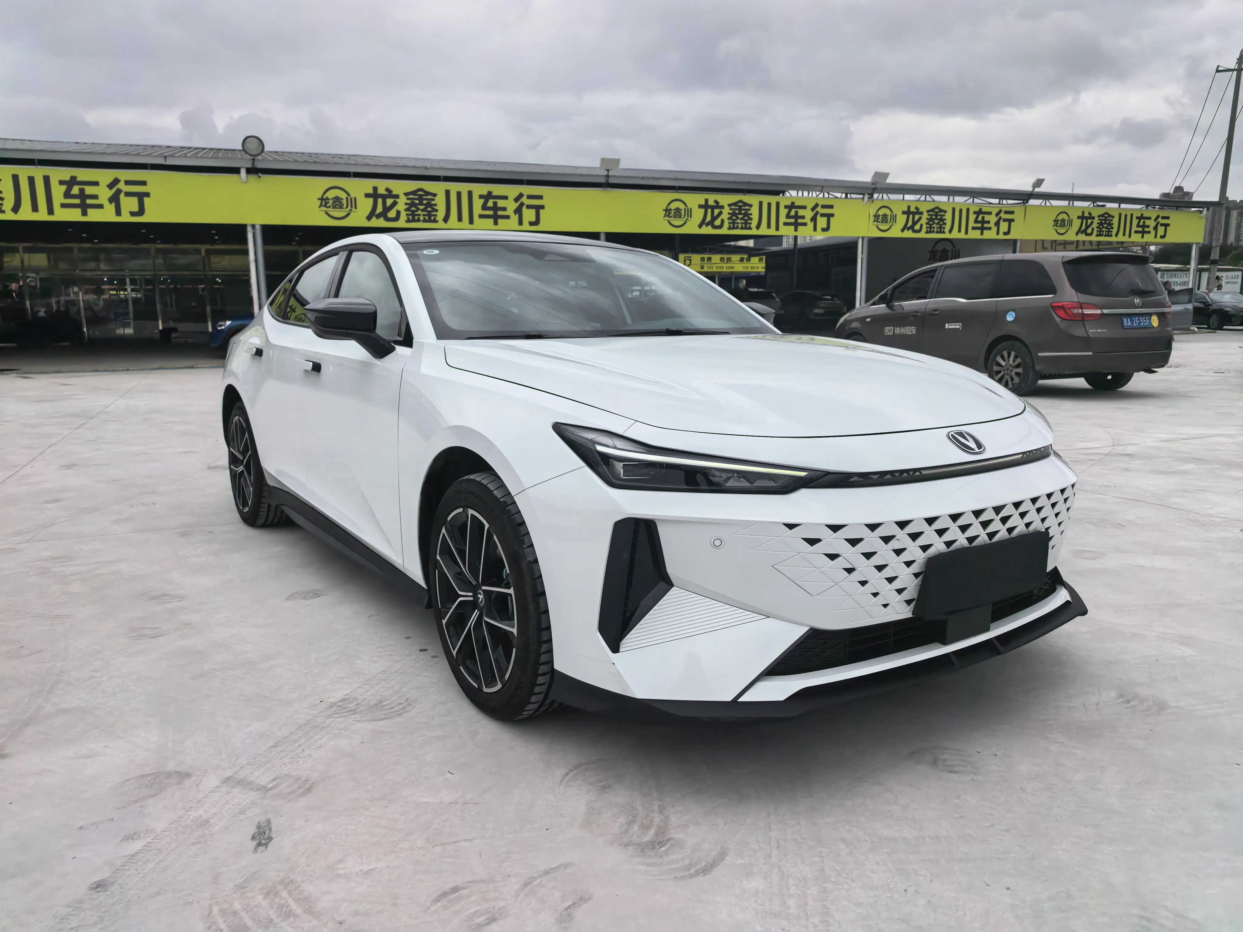 Changan UNI-V Smart Electric iDD