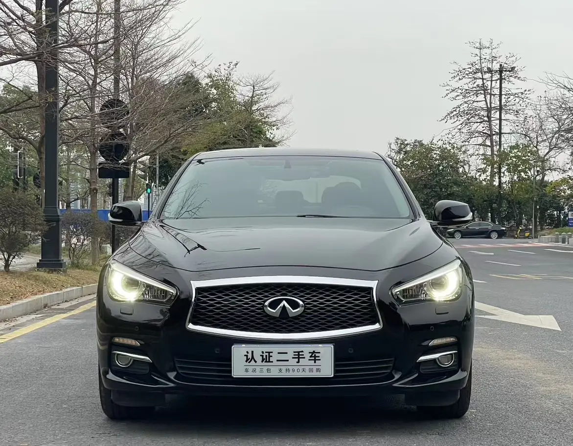 Infiniti Q50L