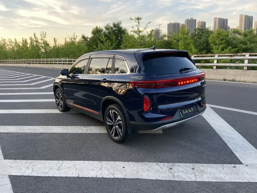 Skywell Skyworth HT-i