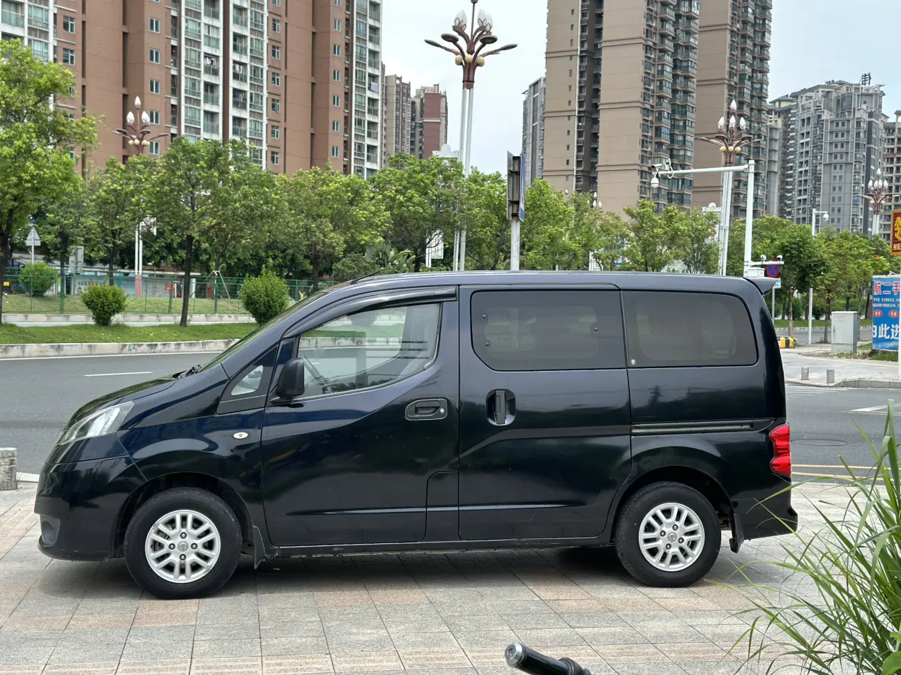 Nissan NV200