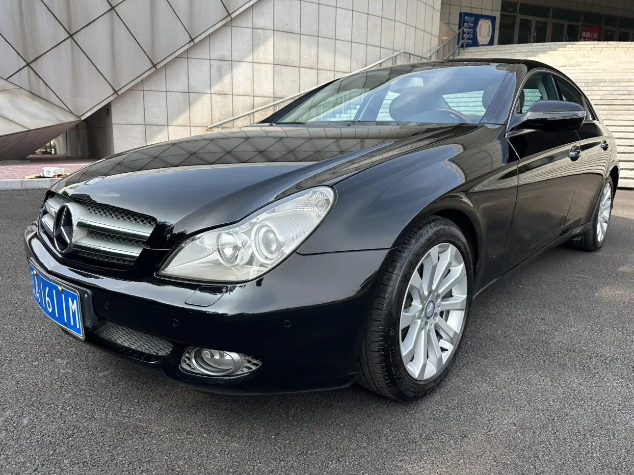 Mercedes-Benz Mercedes Benz CLS