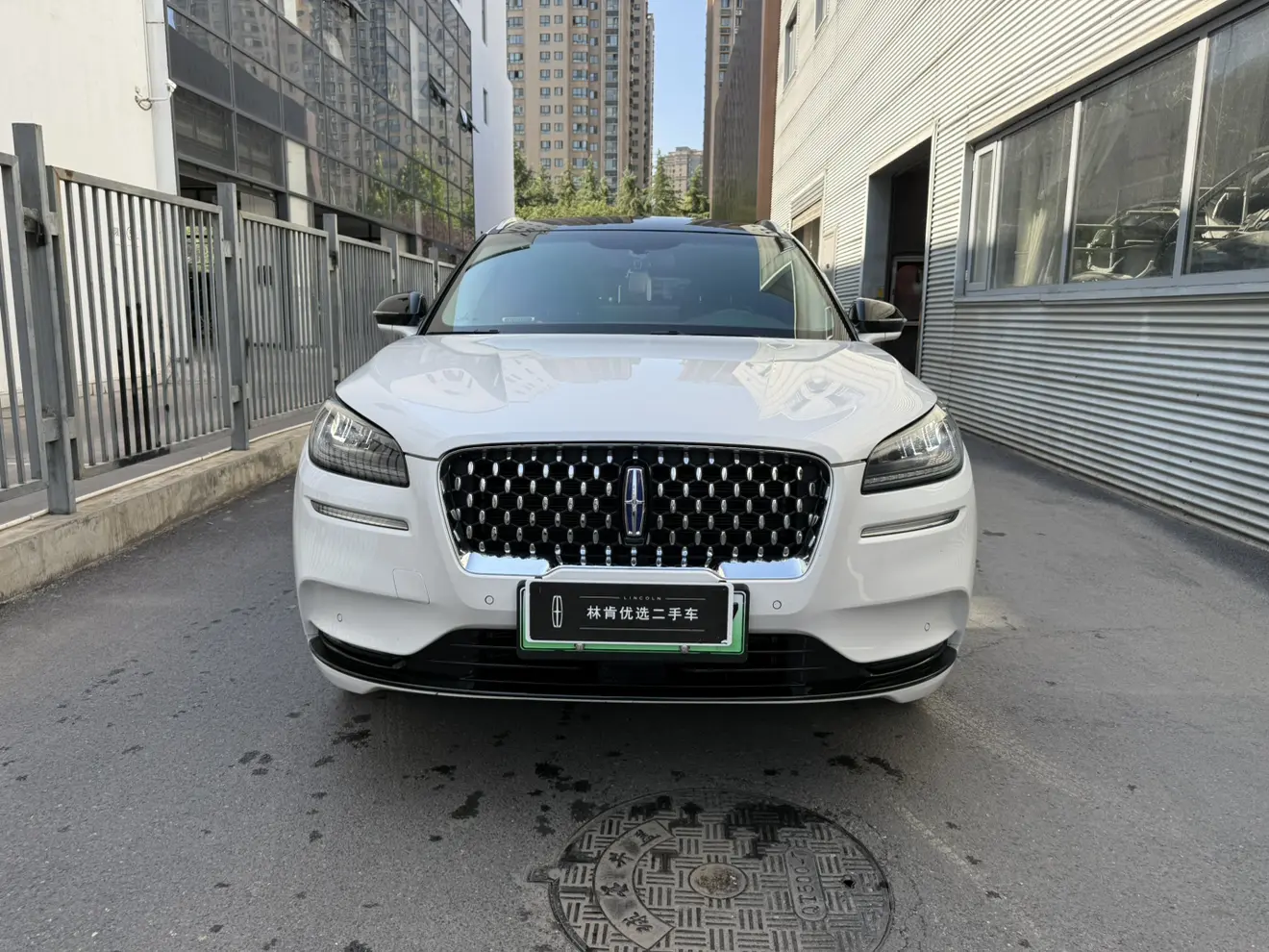 Lincoln Adventurer PHEV