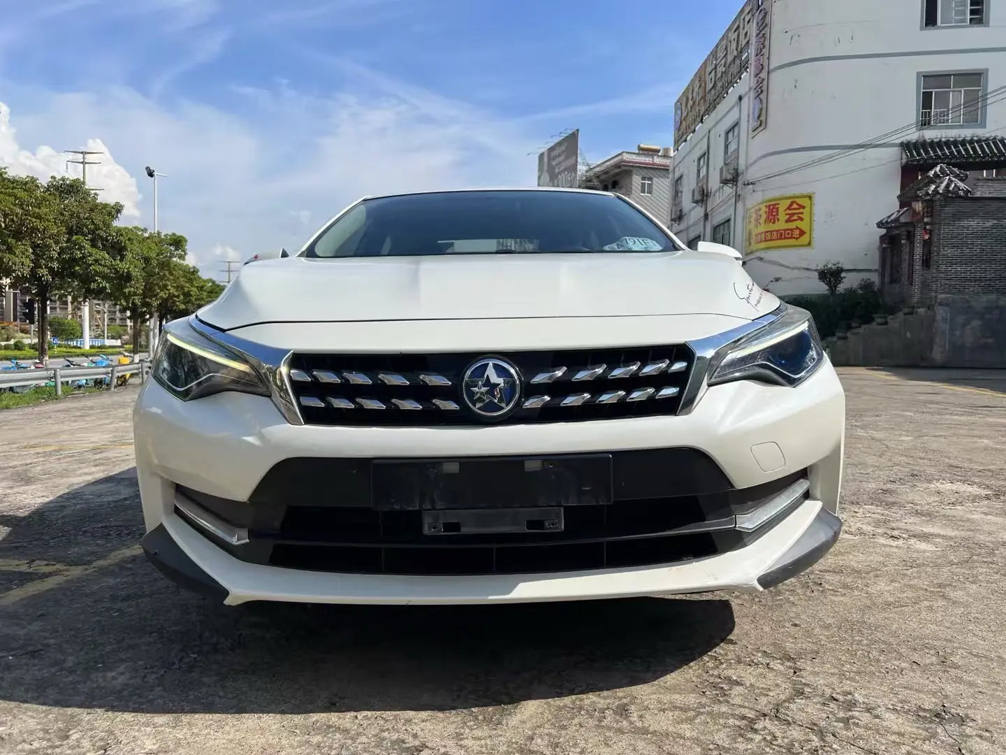 Kai Chen Venucia D60