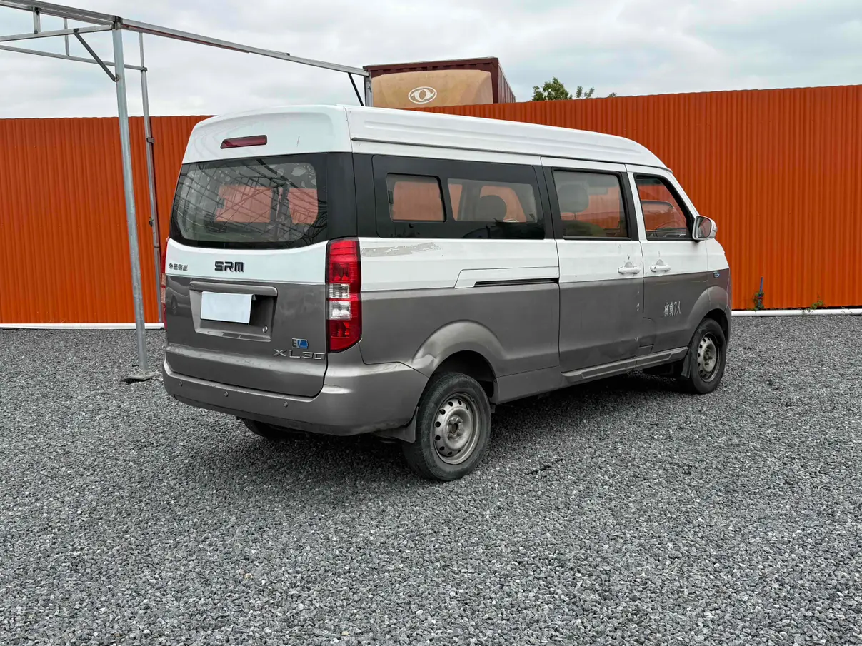 SRM Jinhaishi Hiace EV