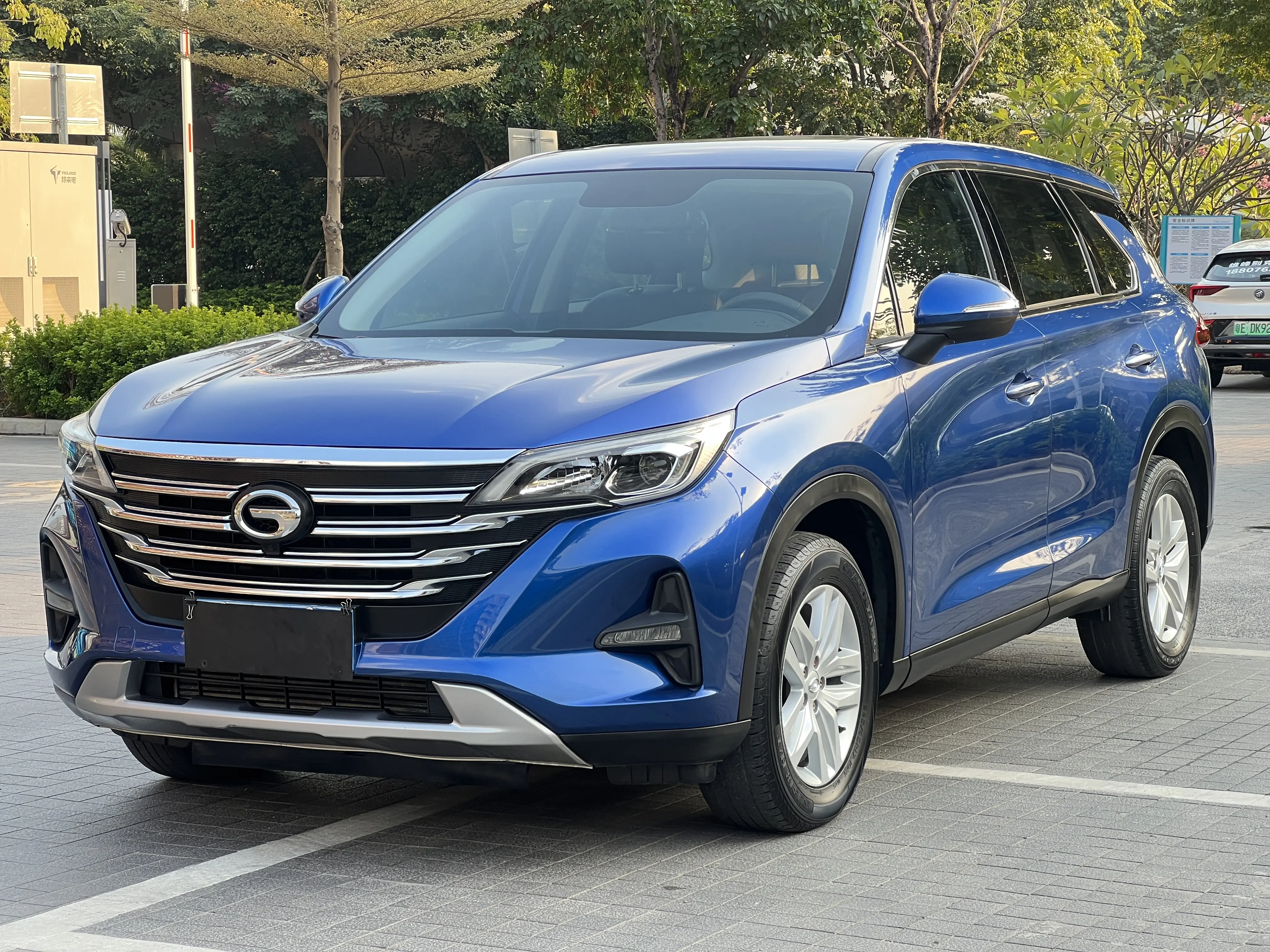 GAC Trumpchi GS5  из Китая