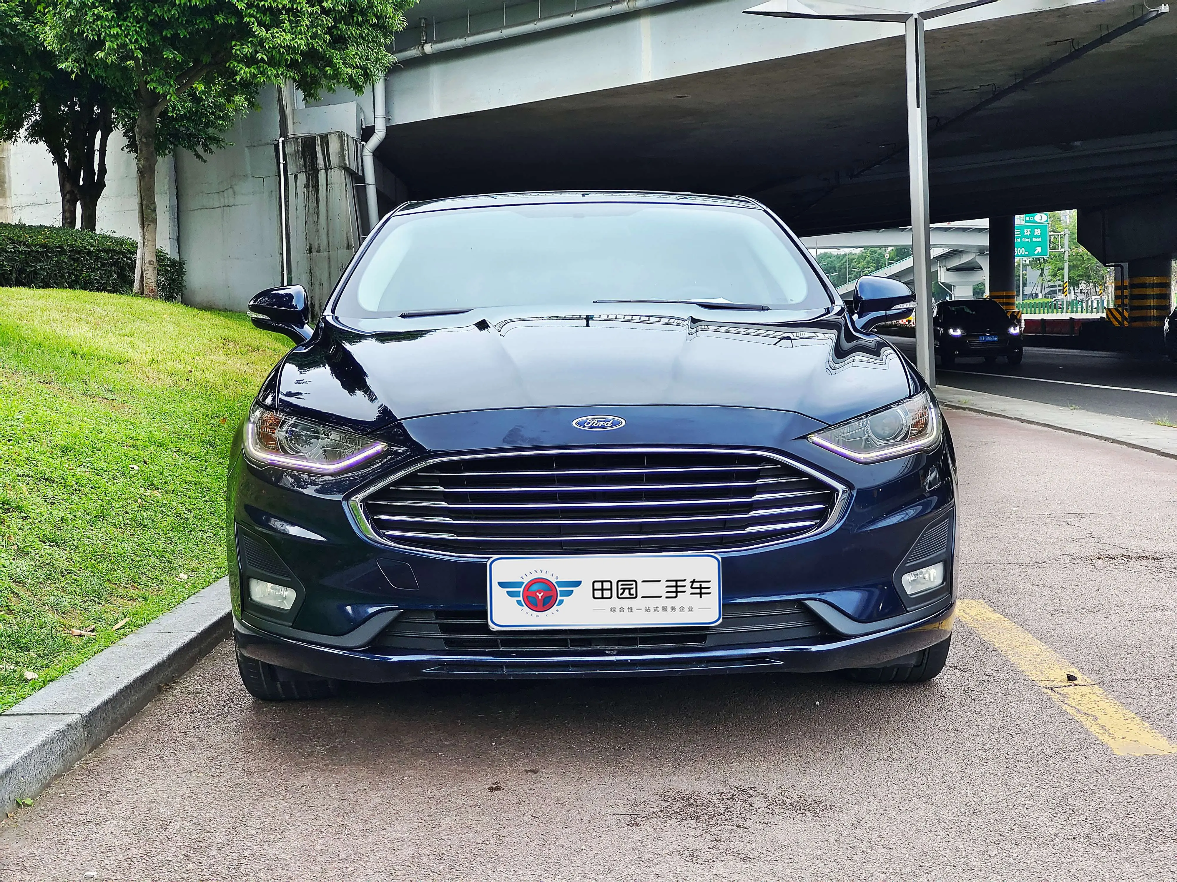 Ford Mondeo PHEV