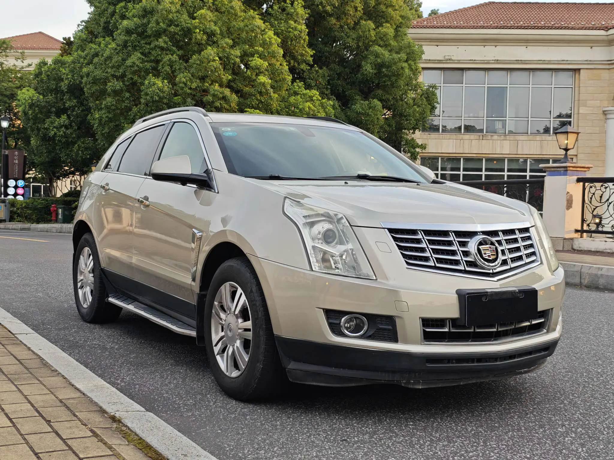 Cadillac SRX
