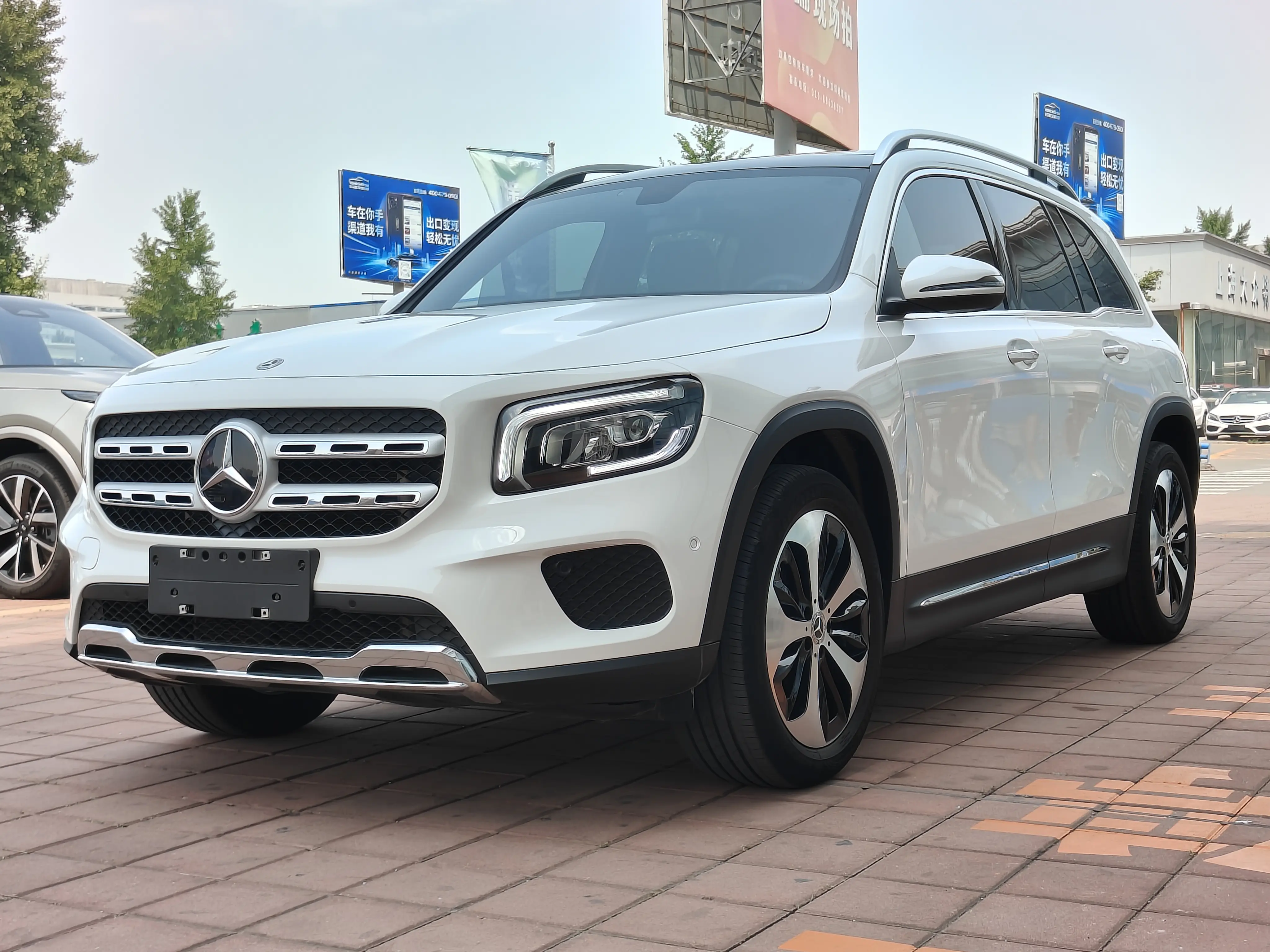 Mercedes-Benz GLB