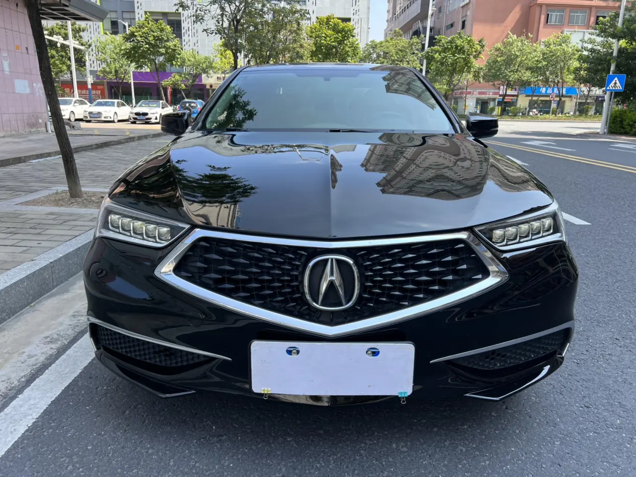 Acura TLX-L