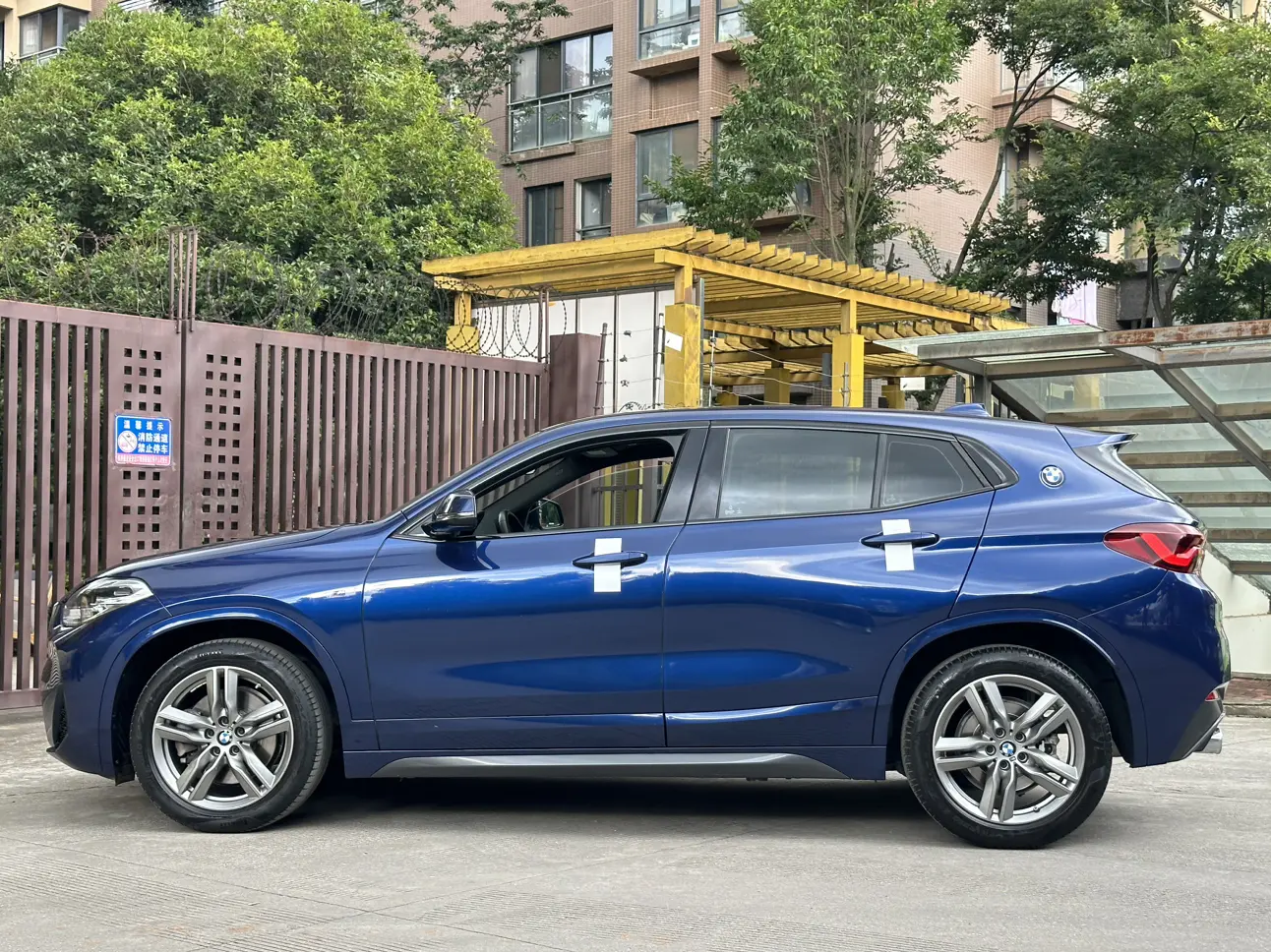 BMW X2