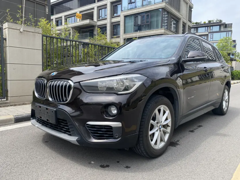 BMW X1  из Китая