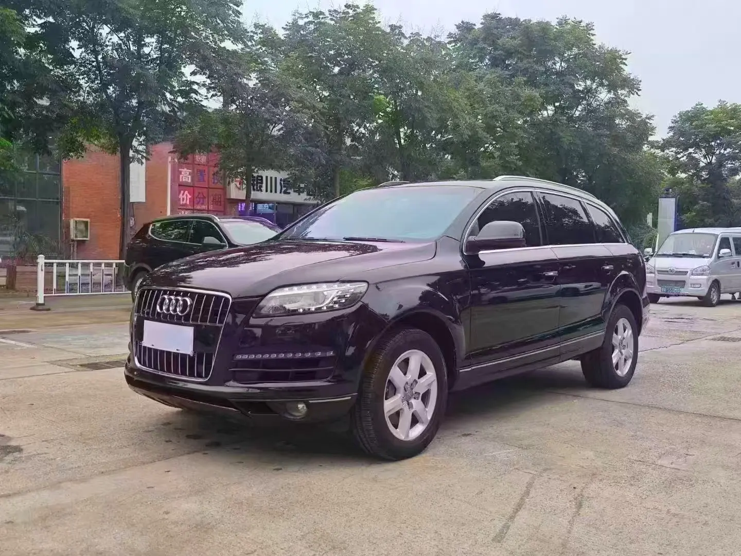 Audi Q7  из Китая