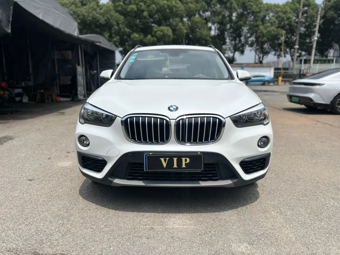 BMW X1  из Китая