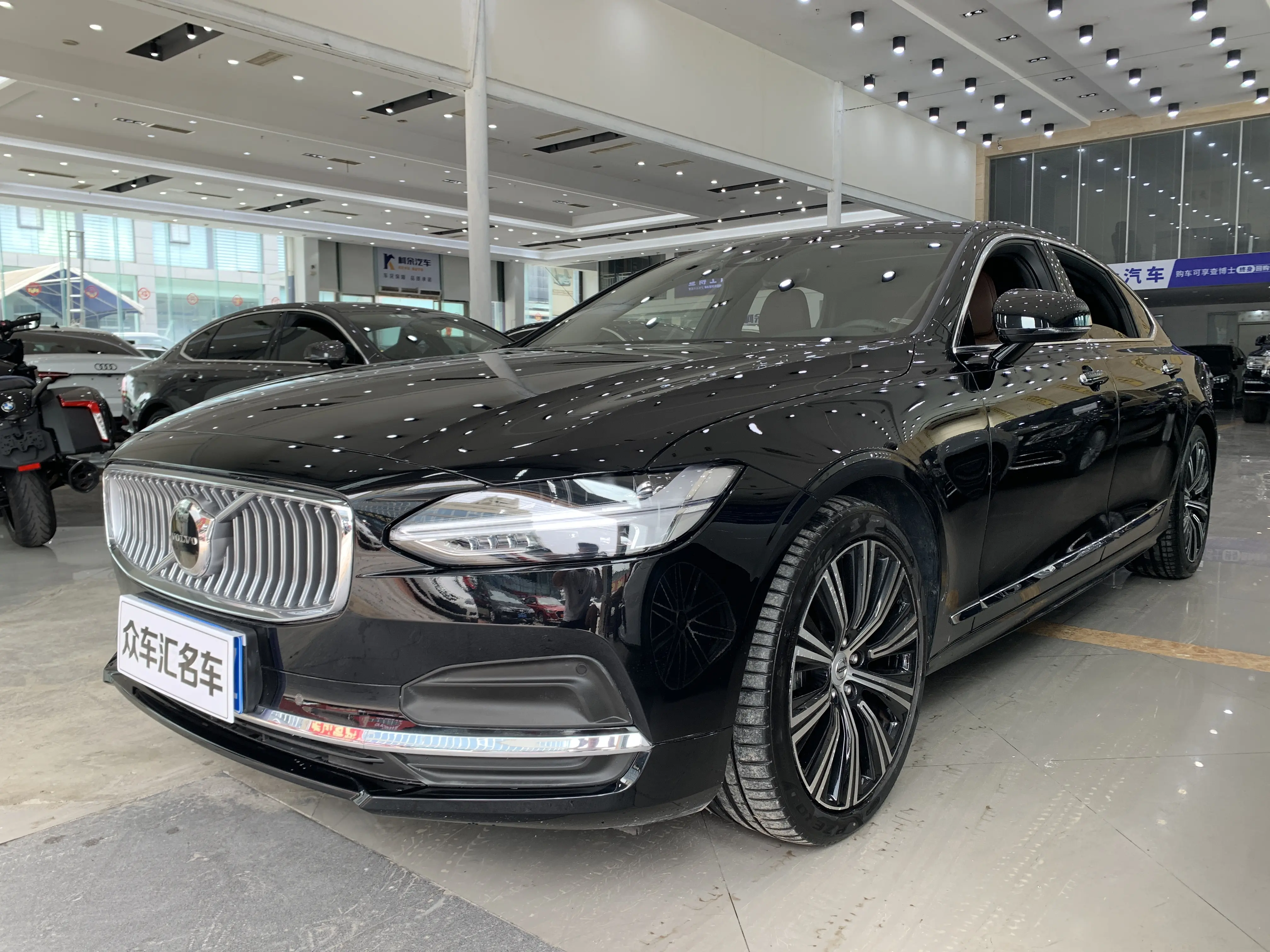 Volvo S90