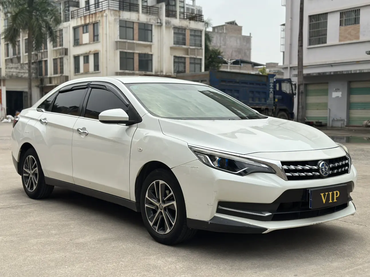 Kai Chen Venucia D60