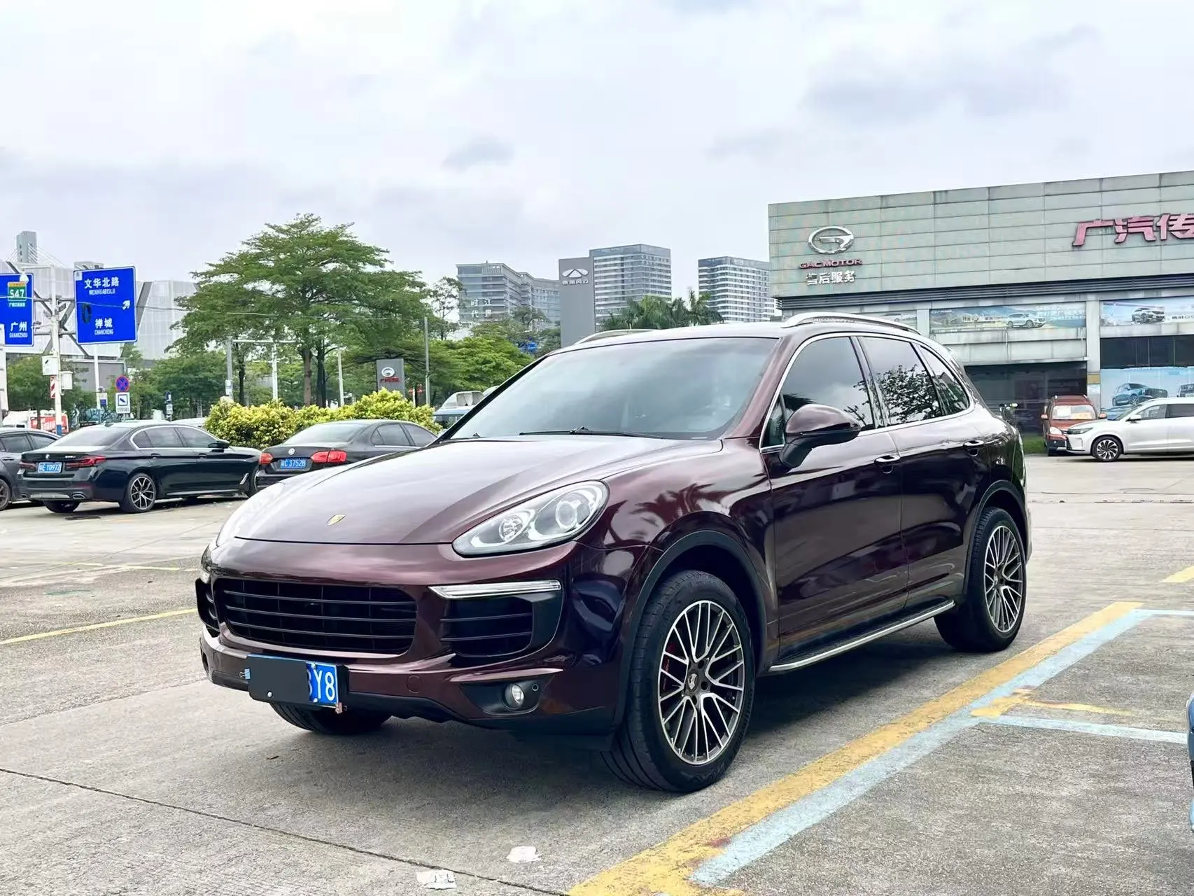 Porsche Cayenne