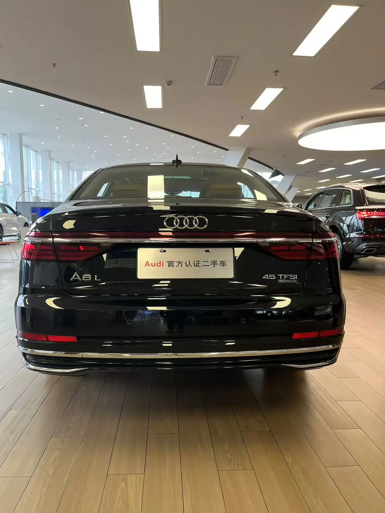 Audi A8