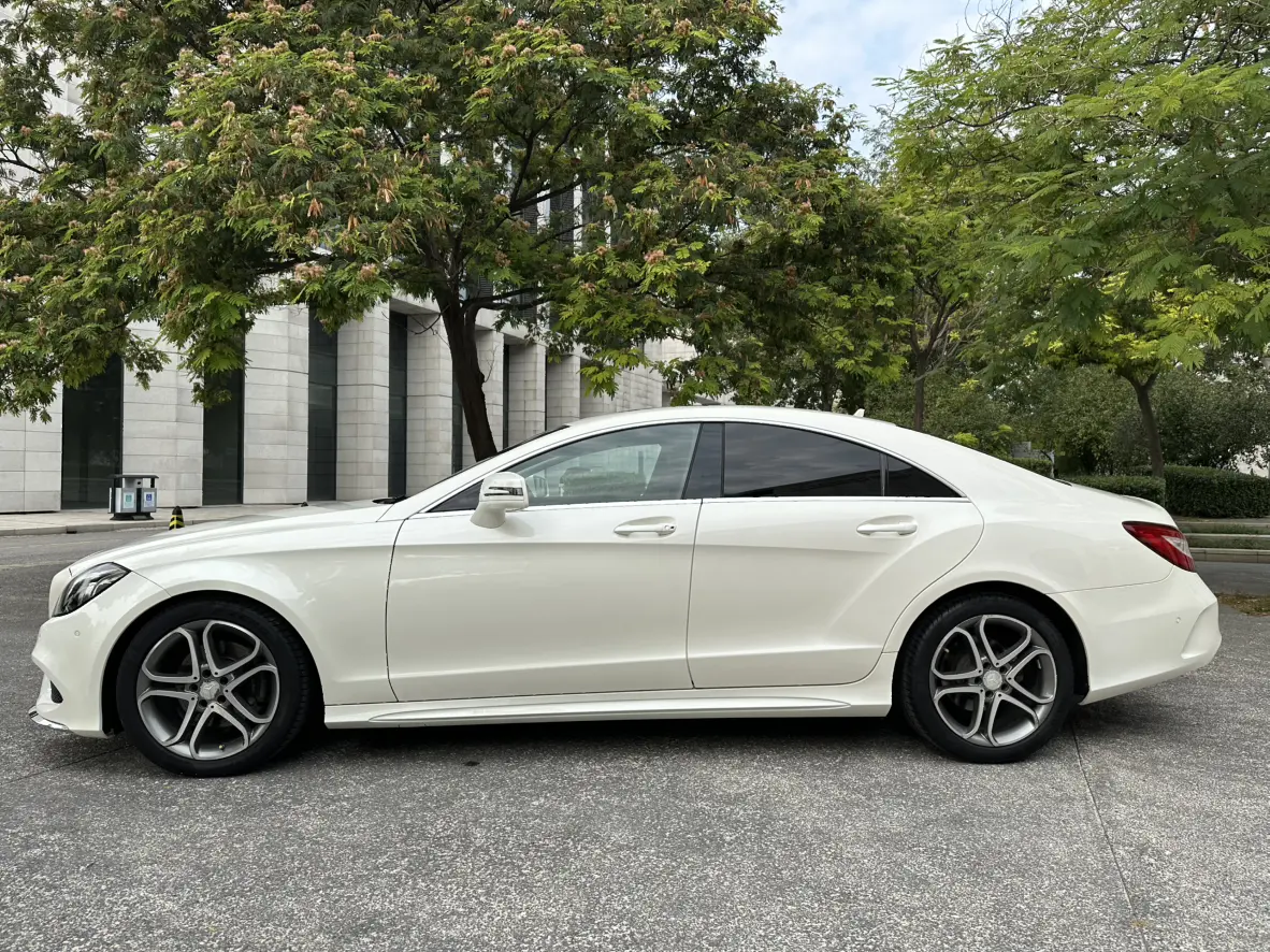 Mercedes-Benz Mercedes Benz CLS