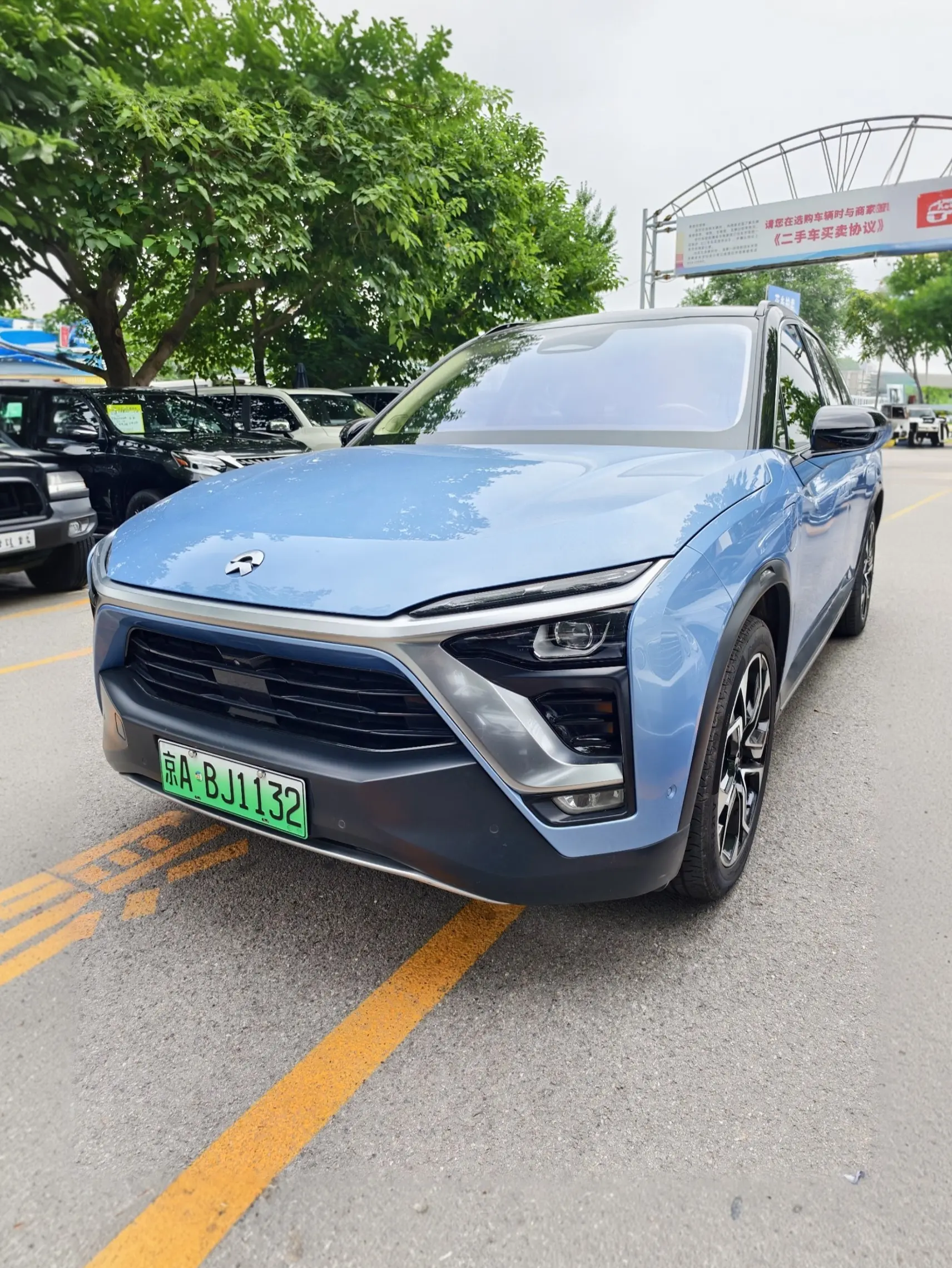 NIO ES8  из Китая