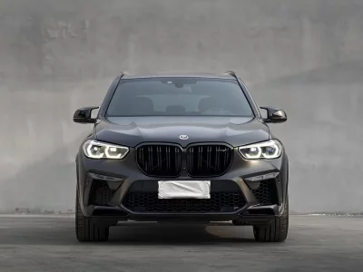 BMW X5M