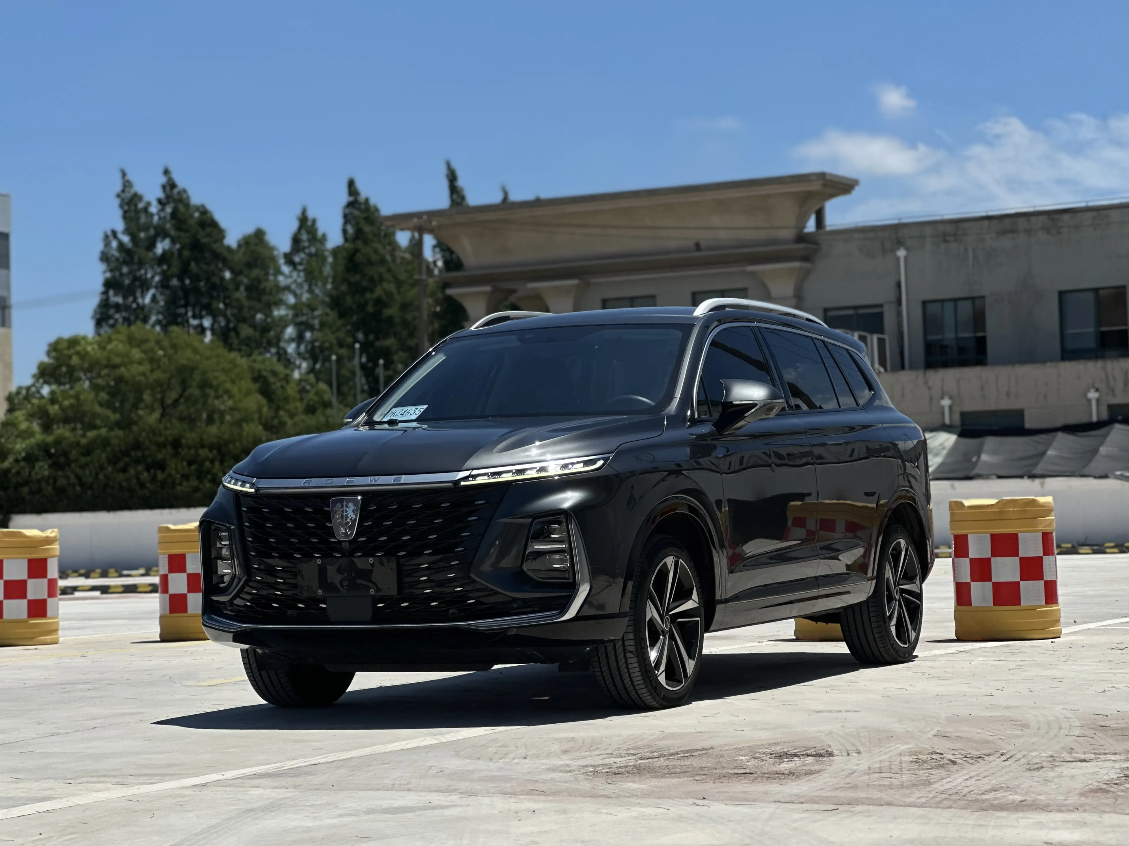 Roewe RX5 MAX  из Китая