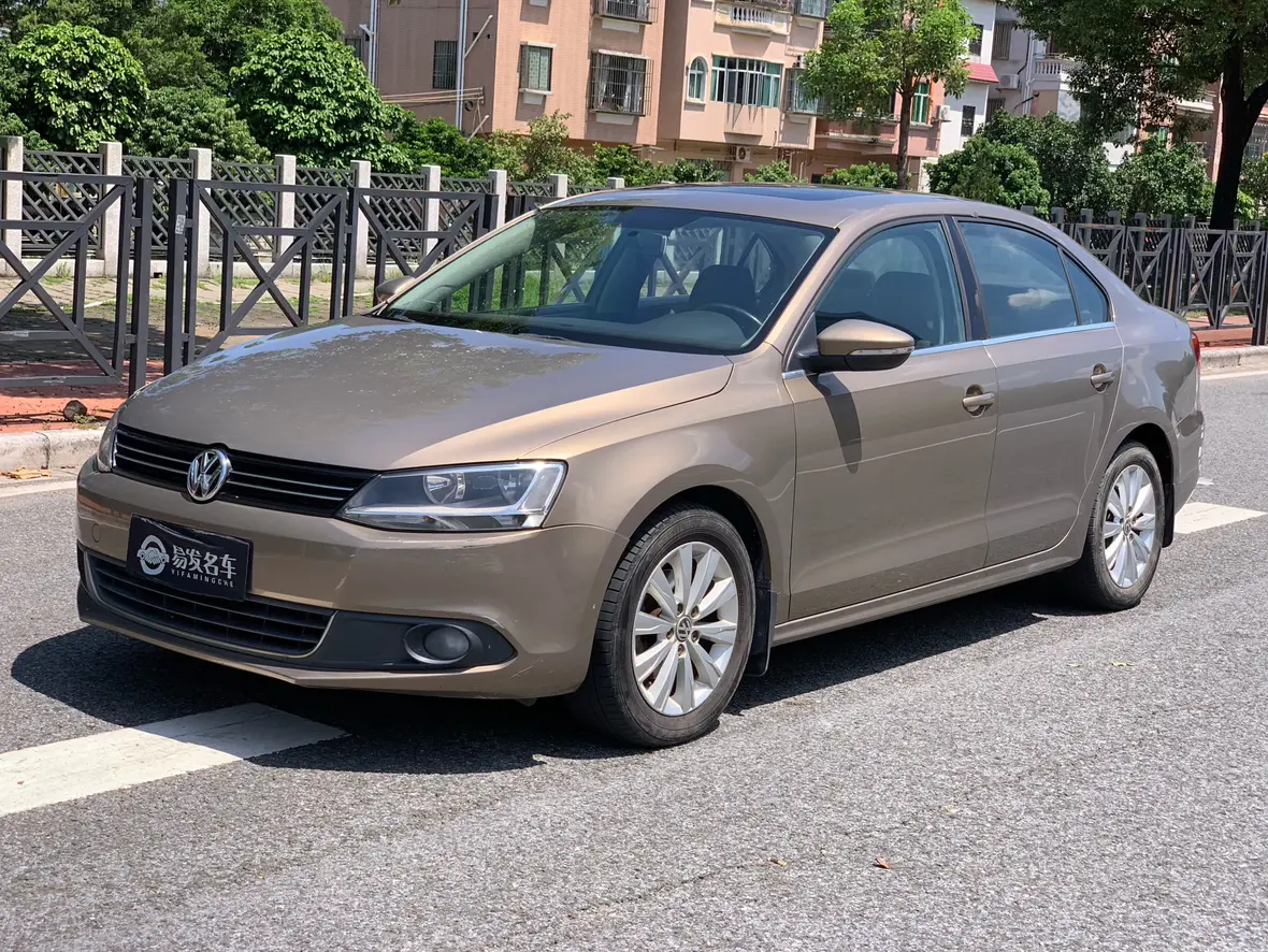 Volkswagen Sagitar  из Китая