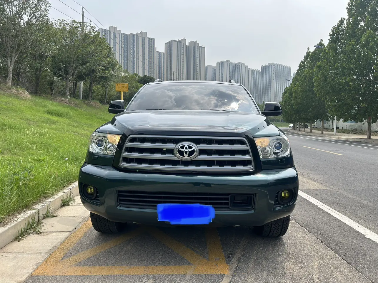 Toyota Sequoia