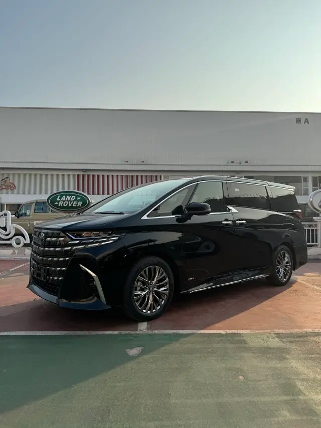 Toyota Crown Wellfire