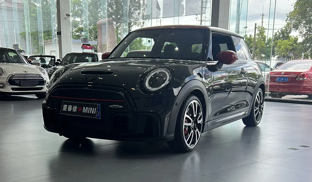 MINI JCW