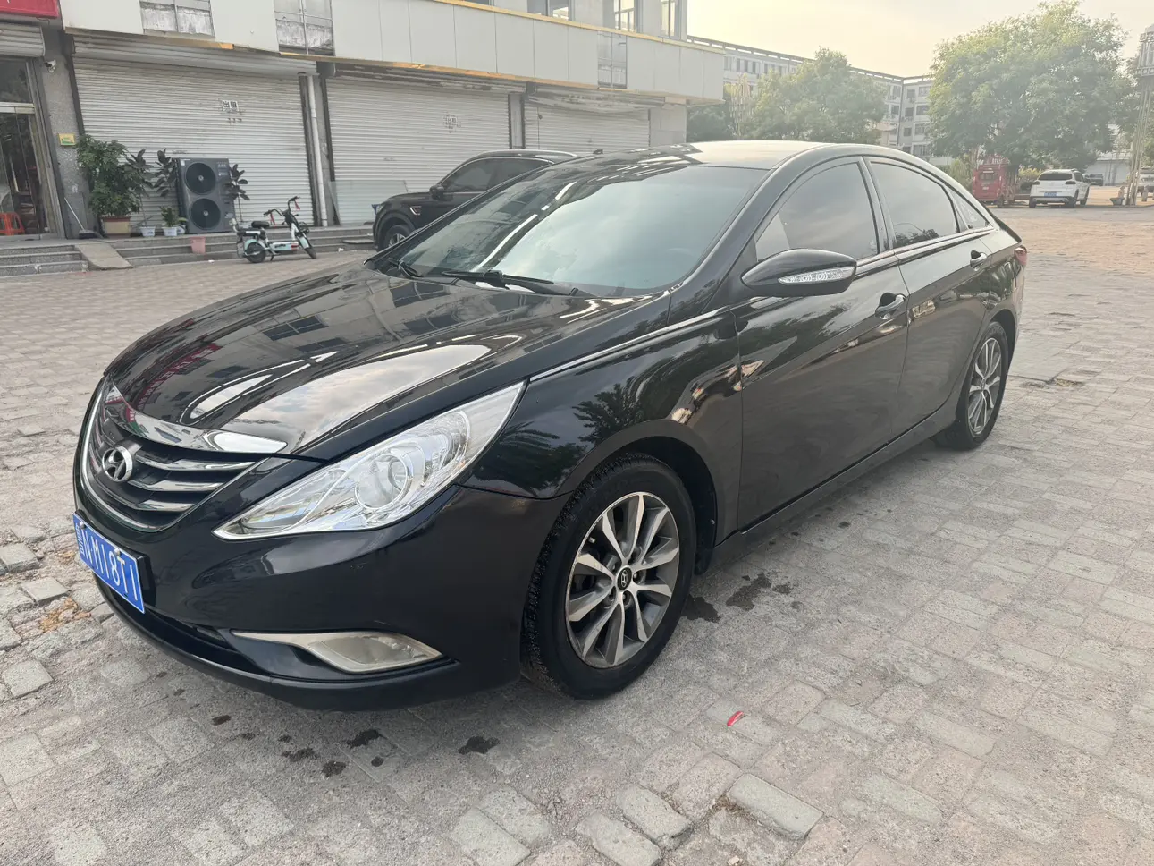 Hyundai Sonata eight