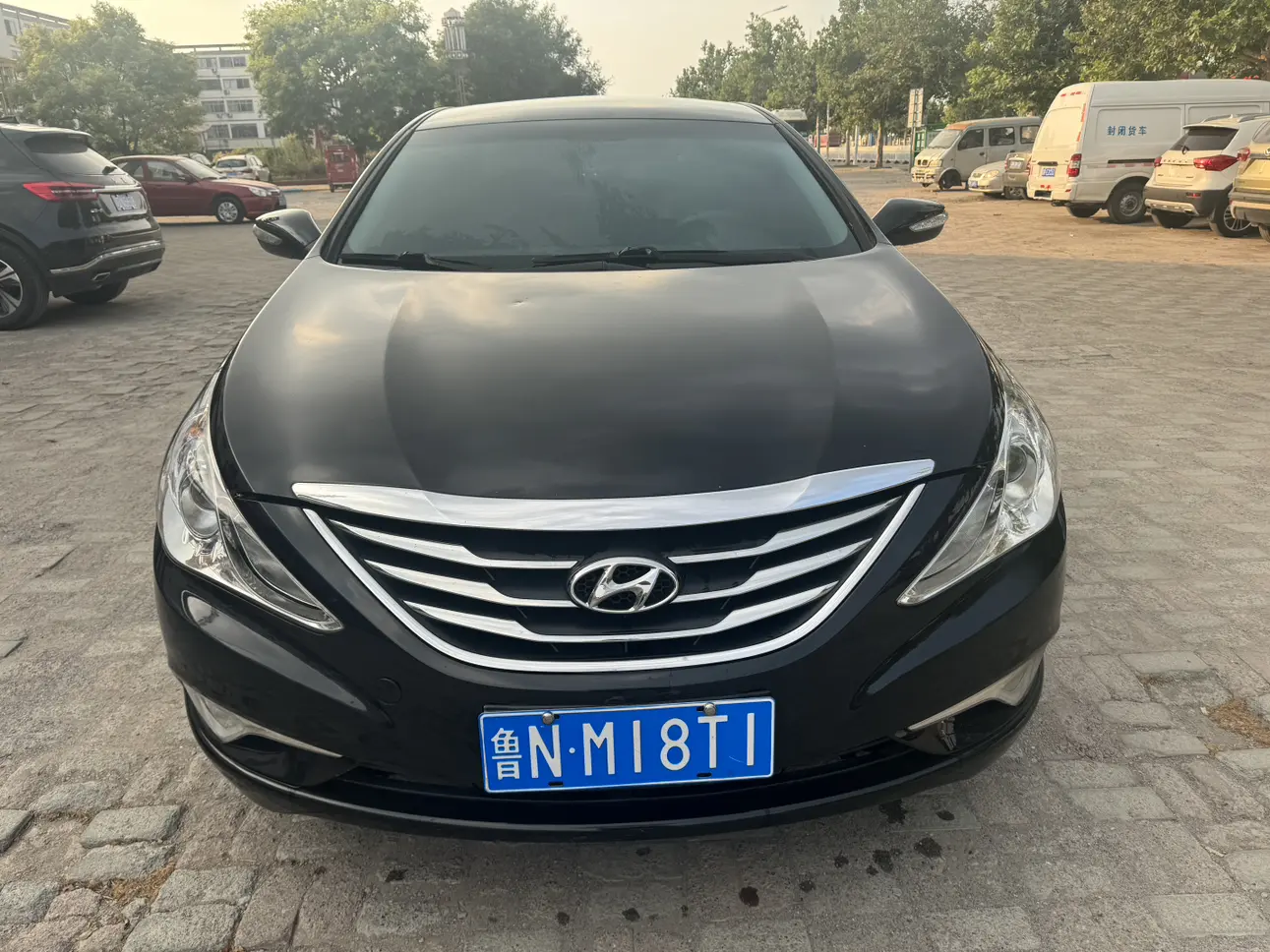Hyundai Sonata eight