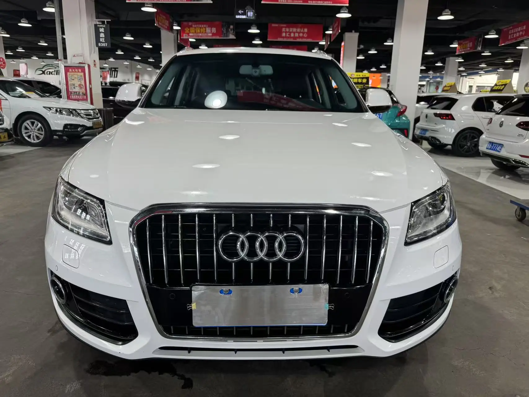 Audi Q5  из Китая