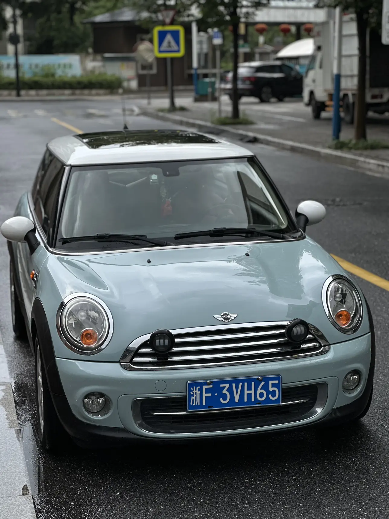 MINI MINI