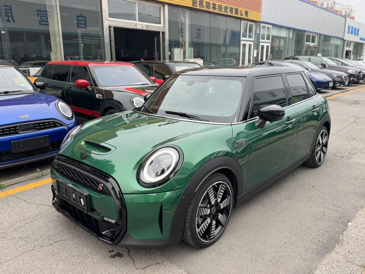 MINI MINI