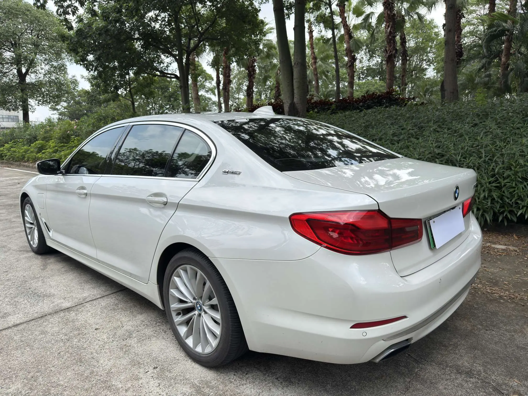 BMW 5 Series PHEV