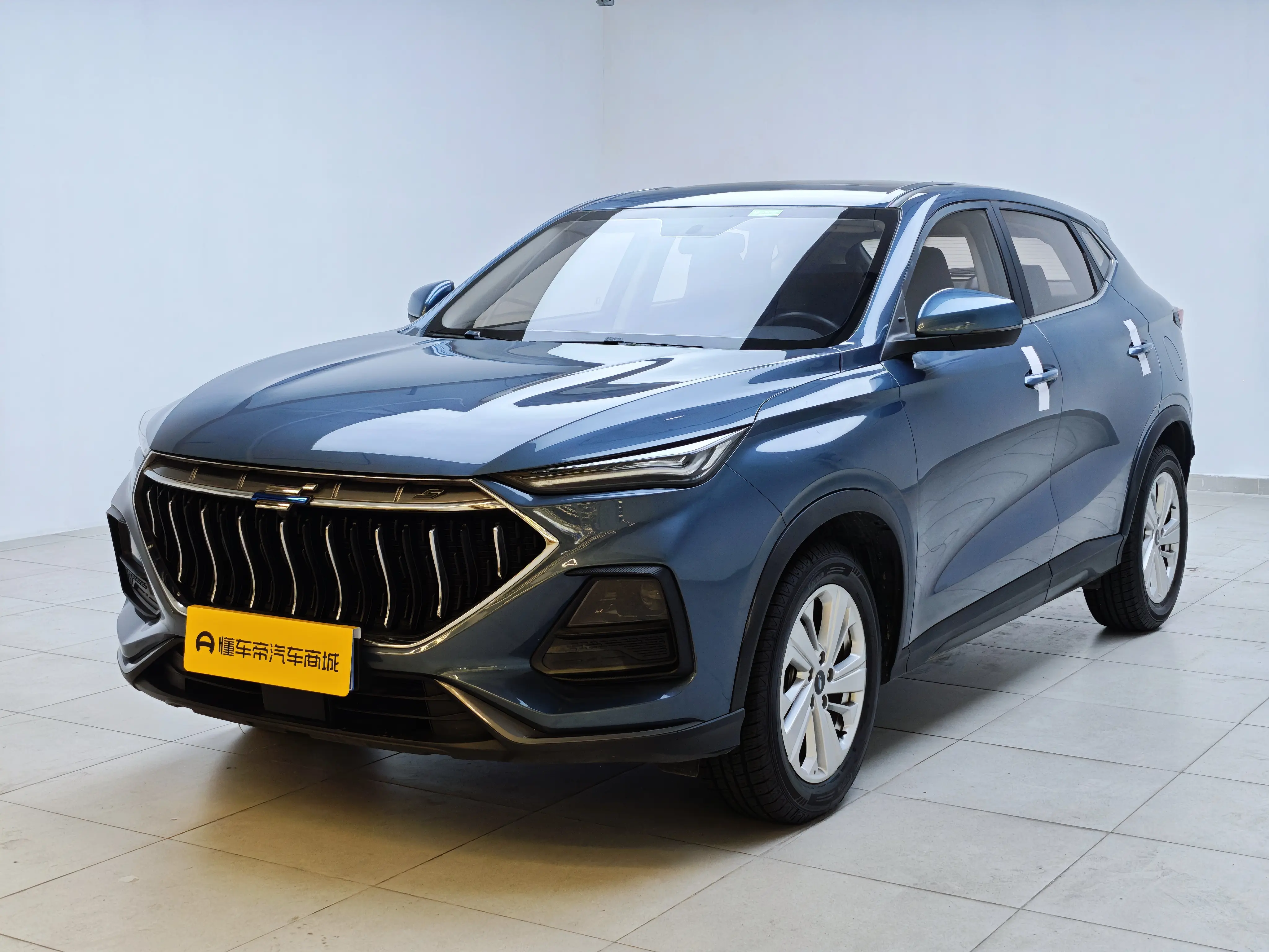 Oshan Changan Auchan X5