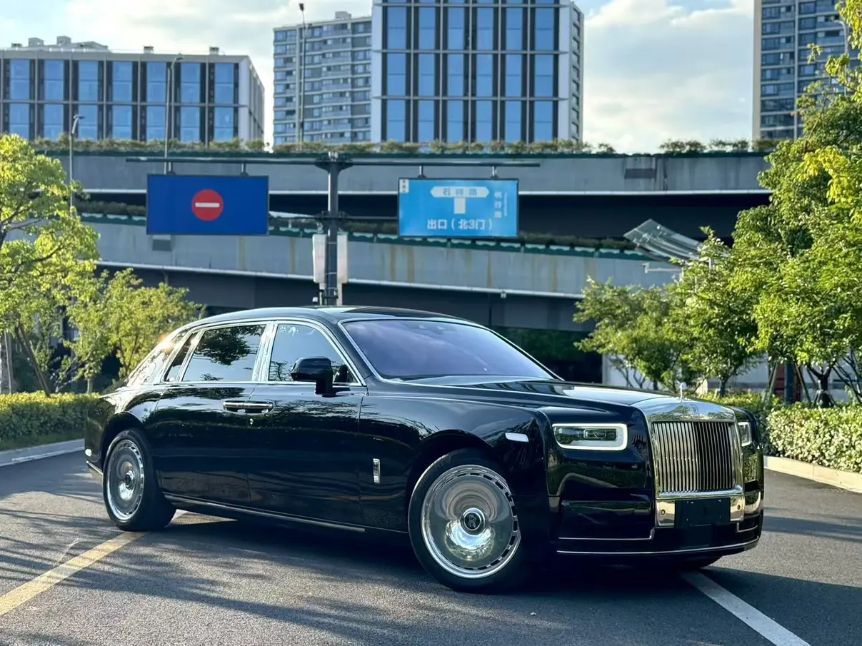 Rolls Royce Phantom