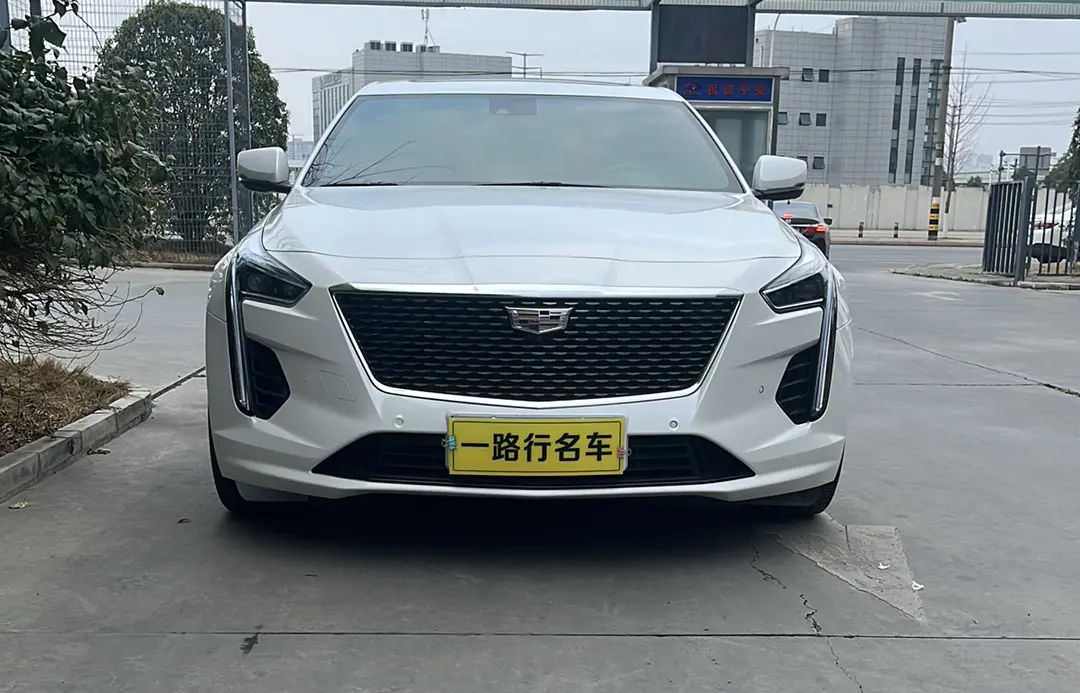 Cadillac CT6
