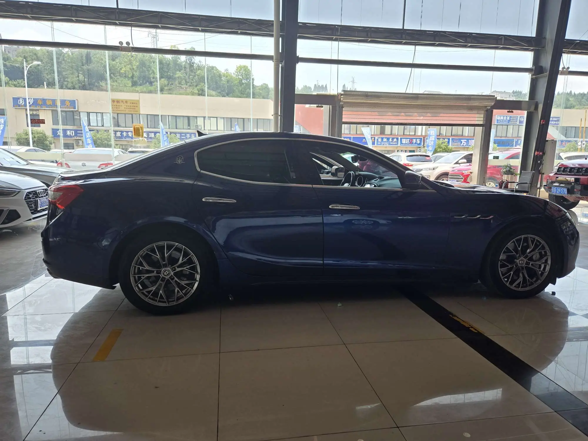 Maserati Ghibli