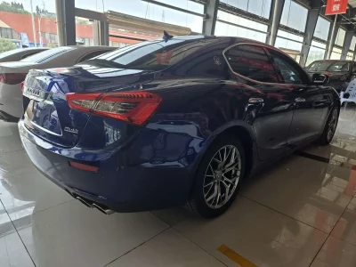 Maserati Ghibli