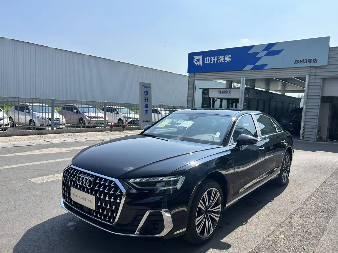 Audi A8