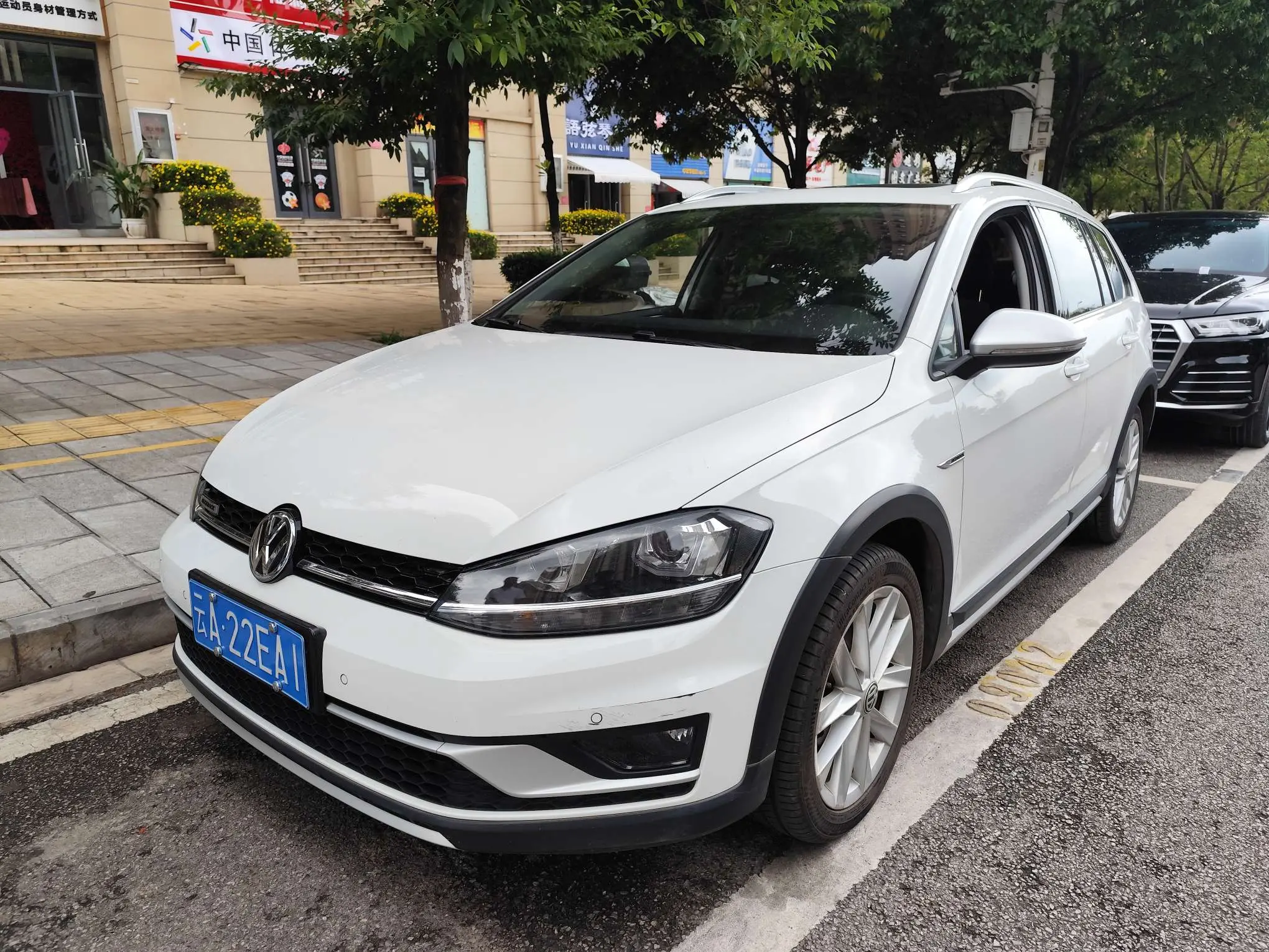 Volkswagen Golf (imported)  из Китая