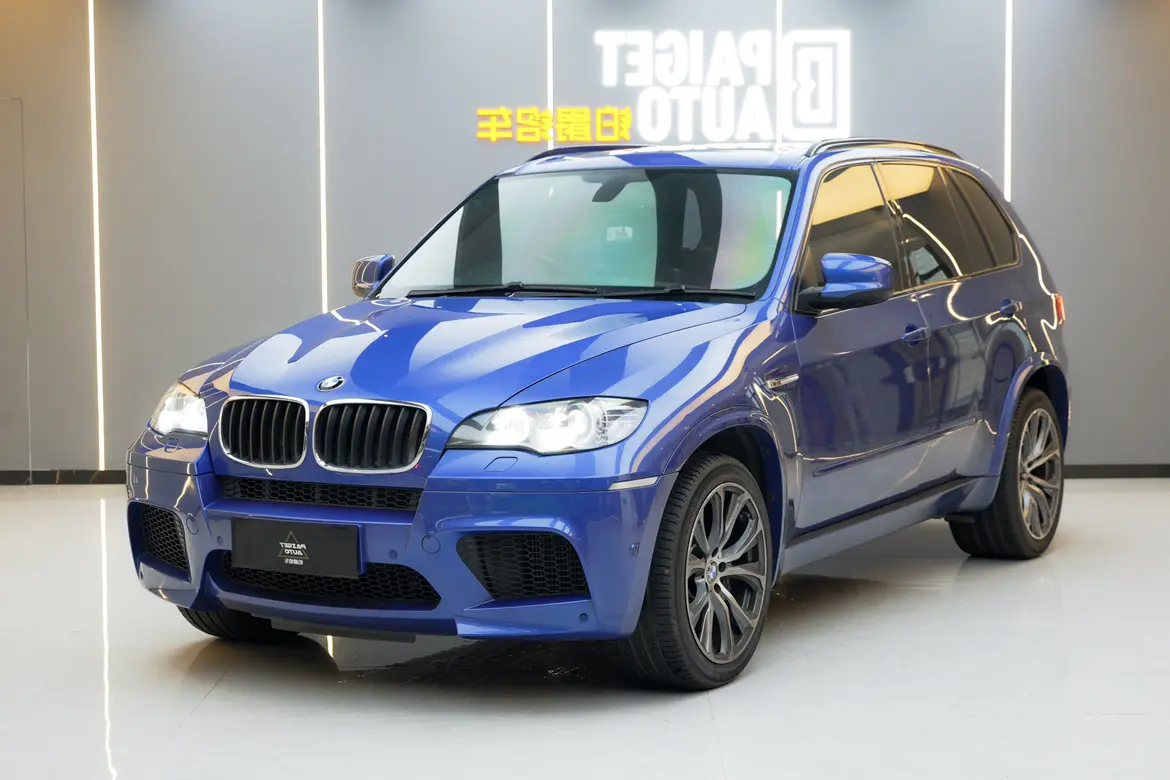 BMW X5M  из Китая