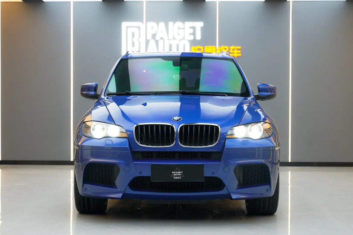 BMW X5M  из Китая